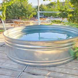 חאן בשביל היער, hotel in Ta‘oz