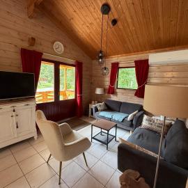 Chalet Cahors - 4 pers., khách sạn ở Mauroux
