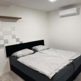 VIP Apartments, hotel a Senica