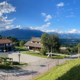 Agriturismo Bon Tajer, hotel in Colderù
