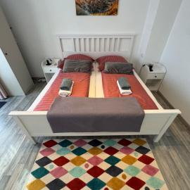 FeWo Elbo46 mit Balkon, Waschmaschine & Smart TV
