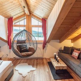 Bienenhaus #Bergblick im Sonnenhof, hotel u gradu 'Seeg'