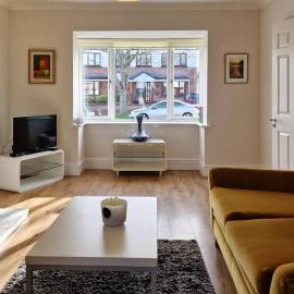 2 minute walk to LUAS (tram)