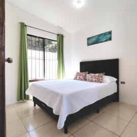 Casa Chika, Playa Grande, Private House, Pool, Kitchen, AC