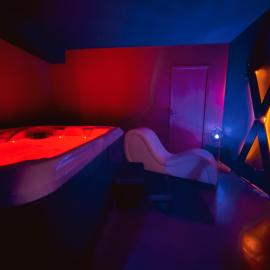 Love Room L Interlude, hotel em Vitrolles
