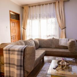 The apartments-Bwebajja 2, hotel a Namulanda