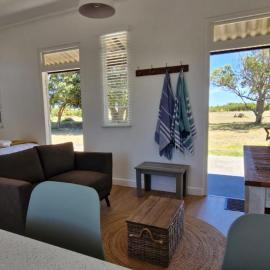 The Barracks at Brigadoon Village, hotel in Bettyʼs Bay