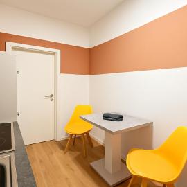Moderne 3-Zimmer-Ferienwohnung in Emersleben, hotel v destinácii Halberstadt