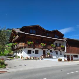 Oberstockachhof, Hotel in Schwendau