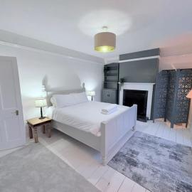 Cromwell House - Hot tub and 2 parking spaces, hotel em Whitstable