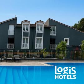 Logis Hôtel Blue Garden, hotell i Grandvillers
