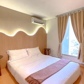 Kyoto Home 京都 2BR - 53 Sqm at Downtown Semarang, hotell i Semarang