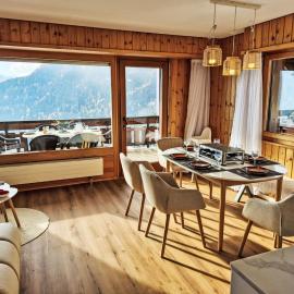 Apartment Les Thermalies 202 by Interhome, Hotel in Ovronnaz