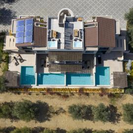 Sarti में, होटल Olivera Suites Sarti