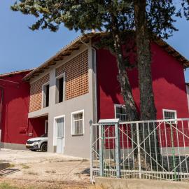 Casa all'angolo, hotel in Rocchetta Tanaro