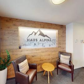Double Room - Haus Alpina, hotel in Malbun