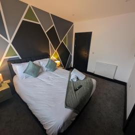 Swansea 5-Bed Family Home with Ensuite
