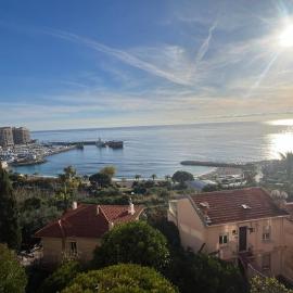 Cap d'Ail - Sea view - 2 bedrooms 3 beds - Rotterdam, hotel sa Cap d'Ail