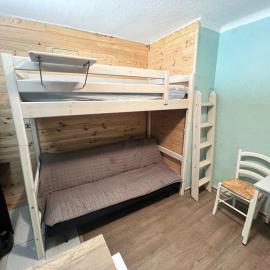 Studio centre-ville, Hotel in Cluses