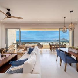 Spectacular New 2BR Condo with BBQ and Ocean views