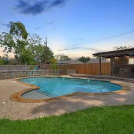 Backyard Oasis-Pool & Grill-Heart of Friendswood