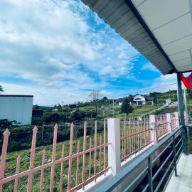 Cloudy homestay โรงแรมในBảo Lâm