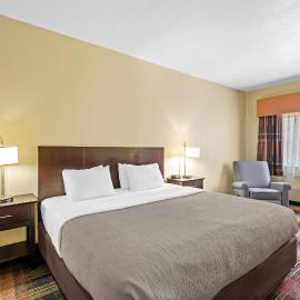 Quality Inn & Suites Des Moines Airport, hotel en Des Moines