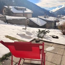 Ambiente Appartement C2 - moderne Ferienwohnung mit Terrasse in Leukerbad