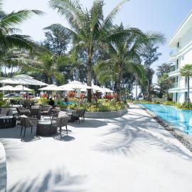 The Sunshine Beach Luxury 3-bedrooms with a great view