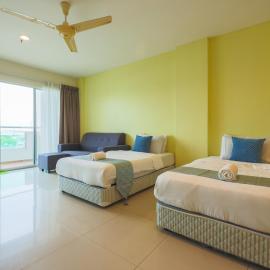 Marina Island Lumut Homestay