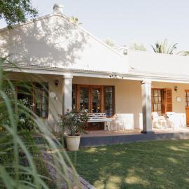 Avondrust Guest House, hotel a Graaff-Reinet