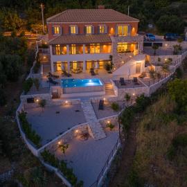 Villa RudaVista-Brand New Luxury Villa, hotel a Brsečine