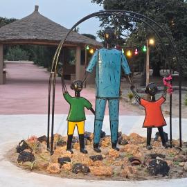JAC Tropical Lodge - Bar, Restaurant, Massages, Plage, Nature, Excursions - Ressourcement et paix dans un paradis naturel et de confort les pieds dans l'eau - Respirez, vous êtes chez JAC - Navettes privées Banjul Aéroport, viešbutis mieste Diana