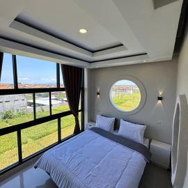 On The Moon, hotel i Ketewel