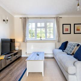 Charming 2 Bed Cottage Pet Friendly Garden Parking in Woodhouse Eaves、Woodhouseのホテル