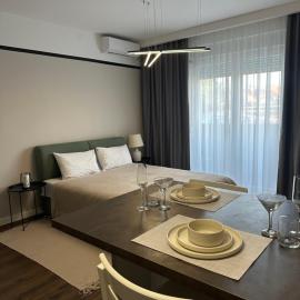 Premium Line Apartman 3 โรงแรมในซอมโบร์