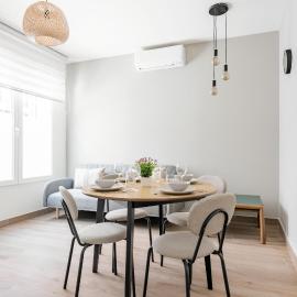 Casita Villaverde - Casa con 2 dormitorios y patio privado, מלון במדריד