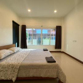Sea sand Bungalow, hotel din Phuket