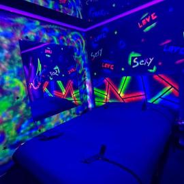 Love Room - fluo expérience