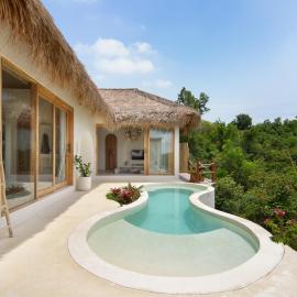 Sea-View Cliff Villa - Private Pool - 5min to Kuta, hotel in Kuta Lombok
