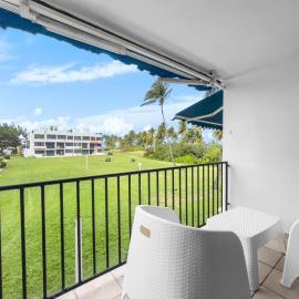 Playas Del Yunque Beach Apt With Pool In Río Grande, Hotel in Rio Grande