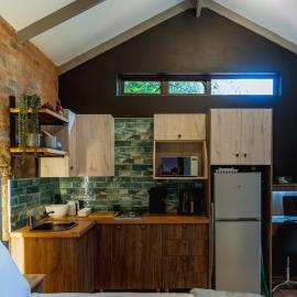 Gillford Alley luxury bachelor living, hotel em Benoni