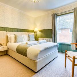 Cottage in the centre, hotel in Colchester