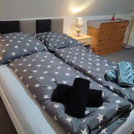 Gemütliches Gästezimmer in Flensburg-Weiche, hotel in Flensburg