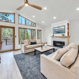 Tahoe City Retreat - Creekside Deck & Hot Tub