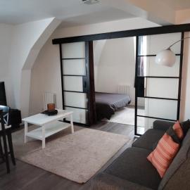 Appartement charmant et moderne à Poissy, ξενοδοχείο σε Πουασί