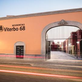 Residencias Santa Rosa de Viterbo 68，Casa Blanca La Corregidora的飯店