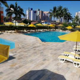 Apartamento 1 Dormitorio Vista Mar Mongagua WiFi Lazer Completo 50 Metros da Praia- T34, hotel in Mongaguá