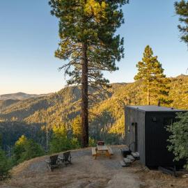Postcard Cabins Big Bear, Outdoor Collection by Marriott Bonvoy, מלון בRunning Springs