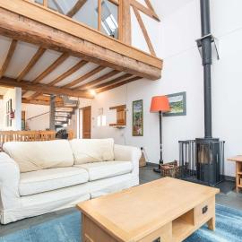 Troilus Barn, hotel a Warwick